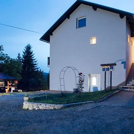Apartments Vesna Szluin Kültér fotó