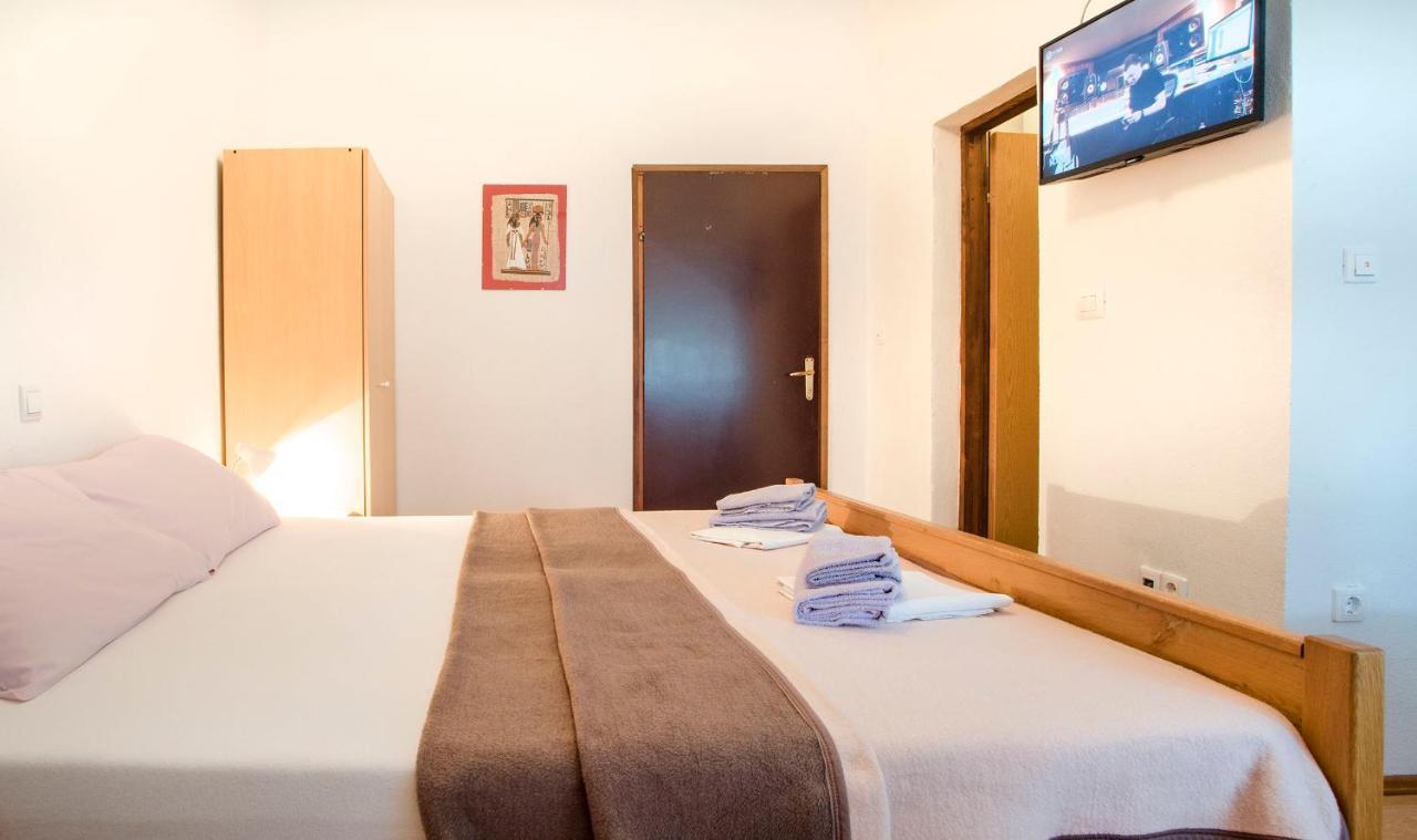 Apartments Vesna Szluin Kültér fotó